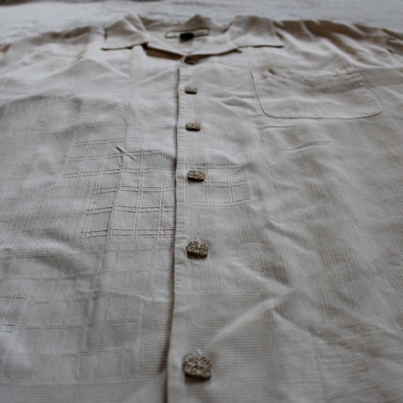 100% Silk - Tommy Bahama Camp Shirt - Cream - Picture 4 of 11
